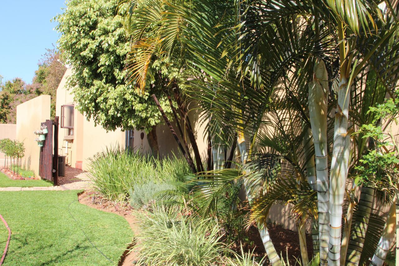 Micasa Sucasa Guesthouse Lephalale Exterior foto